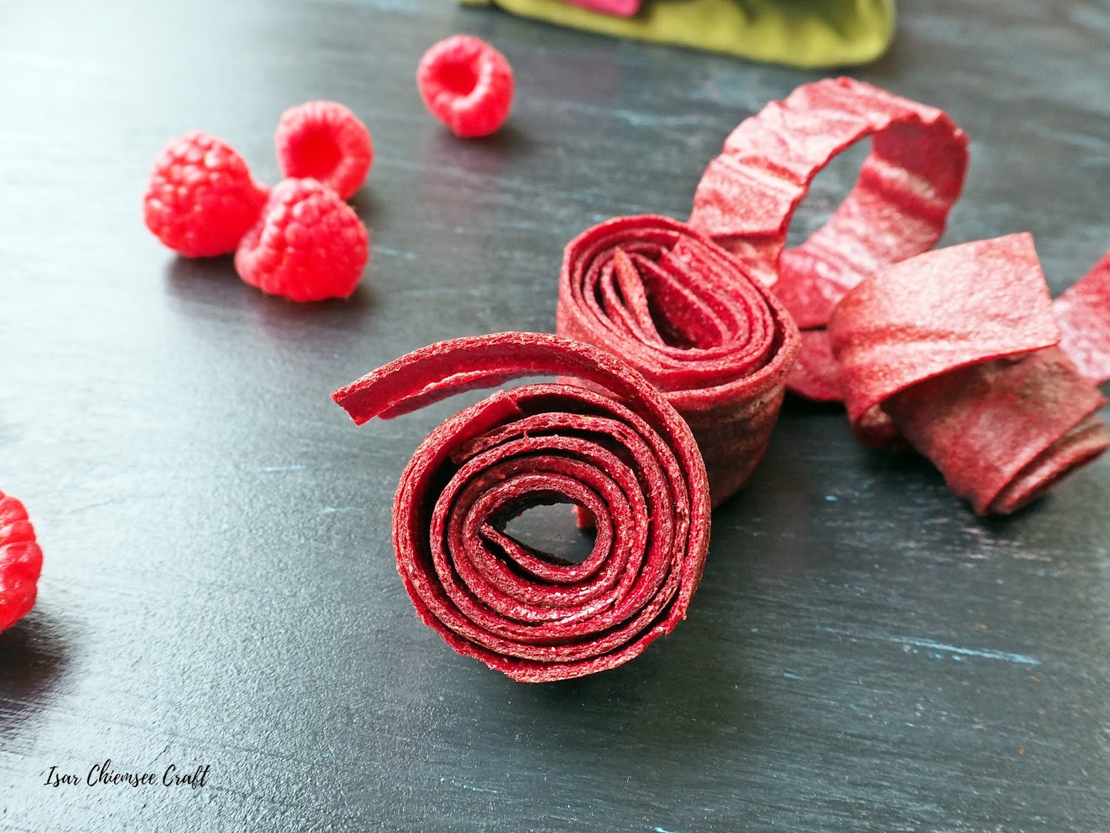 Himbeer Fruchtleder aus 2 Zutaten – die Gummibärchen Alternative