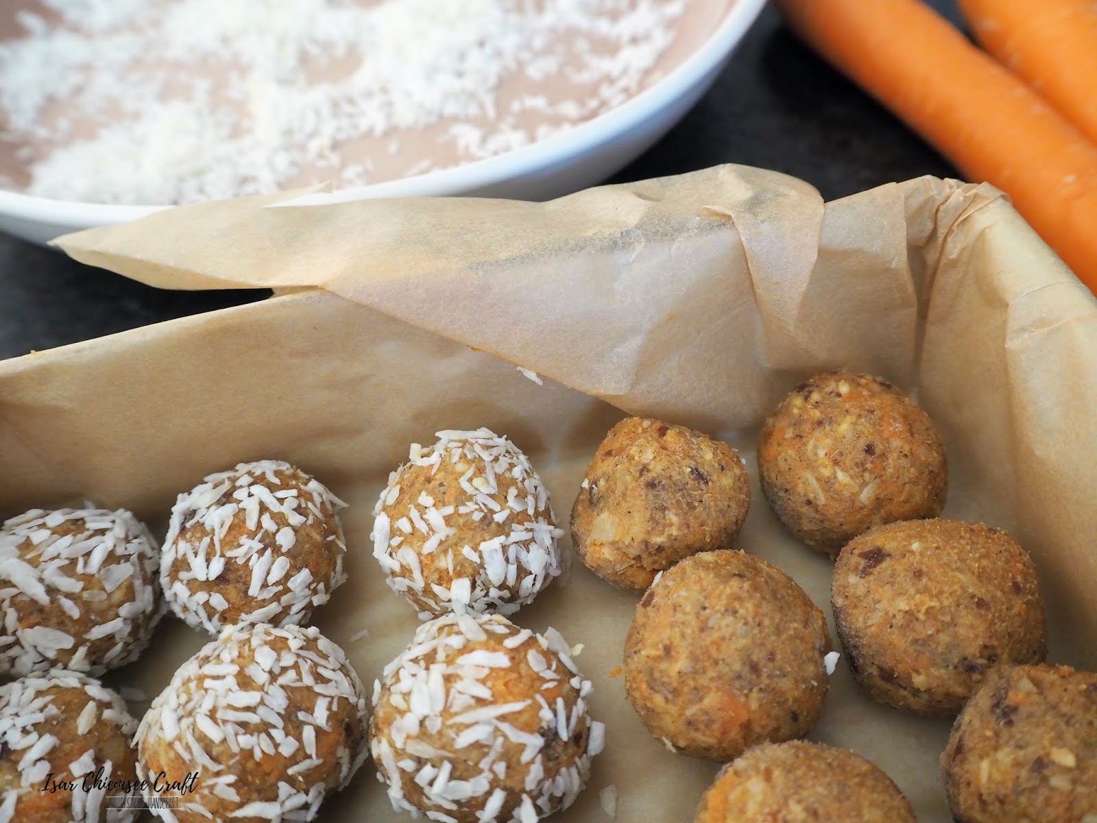 Carrot Cake Energy Balls oder auch Karottenkuchen Energiekugeln